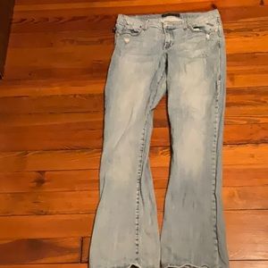 Rock & Republic Kasandra Embellished Light-Wash Flare Jeans Sz. 12